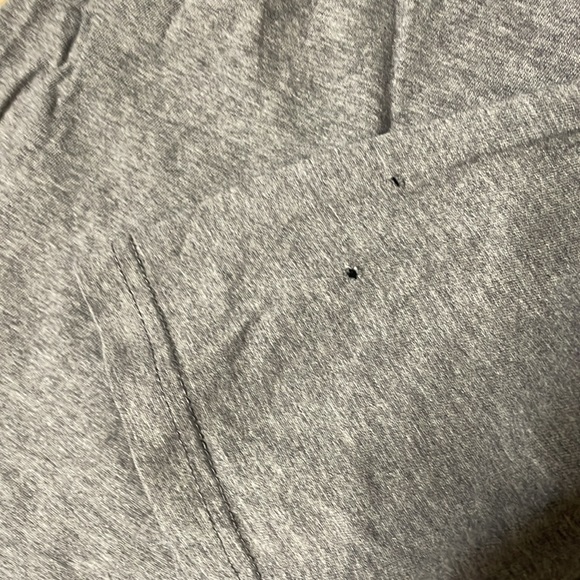 Carhartt WIP Work In Progress Gray T-Shirt. Size Medium. Good used condition. - Picture 7 of 7